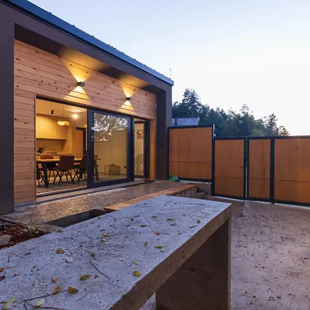 Blok Wood Σπίτι διακοπών